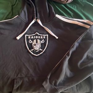 Large raiders sweatshirt